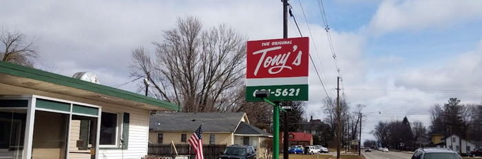 Tonys (Dandy Drive-In) - Web Listing (newer photo)